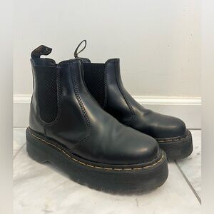 Dr. Martens Smooth Leather Chelsea Platform Boots - Black, Size 7